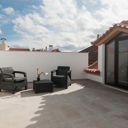 Westside Beach House Peniche Bagian luar foto