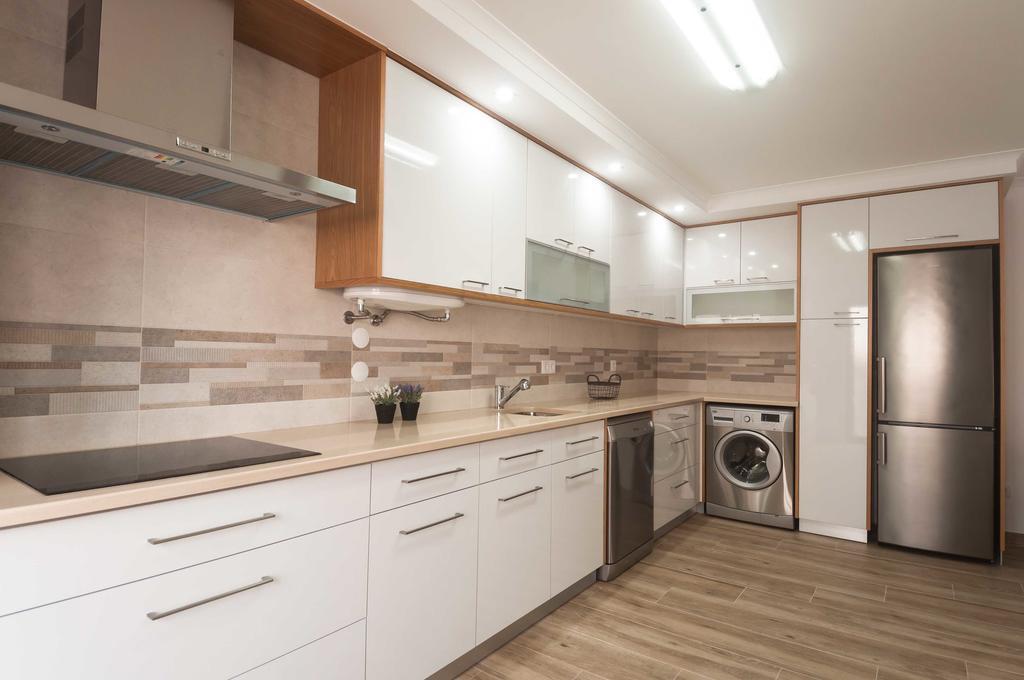 Westside Beach House Peniche Bagian luar foto