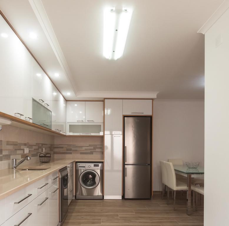 Westside Beach House Peniche Bagian luar foto